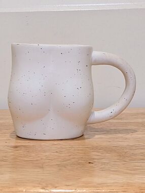 EUC White Marbled Delightful Derriere Mug
